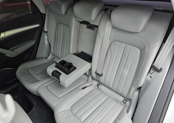 Audi Q5 cena 125458 przebieg: 155000, rok produkcji 2018 z Bystrzyca Kłodzka małe 781